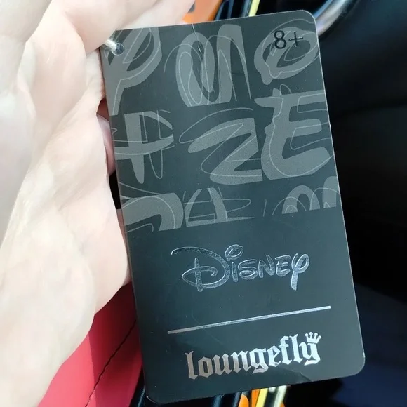 Loungefly Disney Tigger Vampire Crossbody NWT - Picture 10 of 12